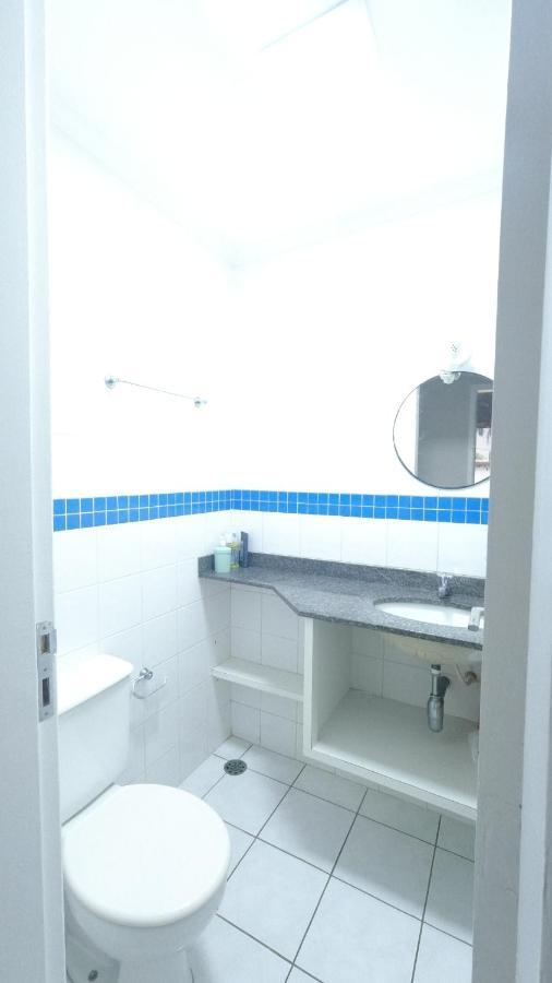 Familiar Com A 150 Metros Do Mar Em Area Nobre Da Grande Em Apartamento Ubatuba