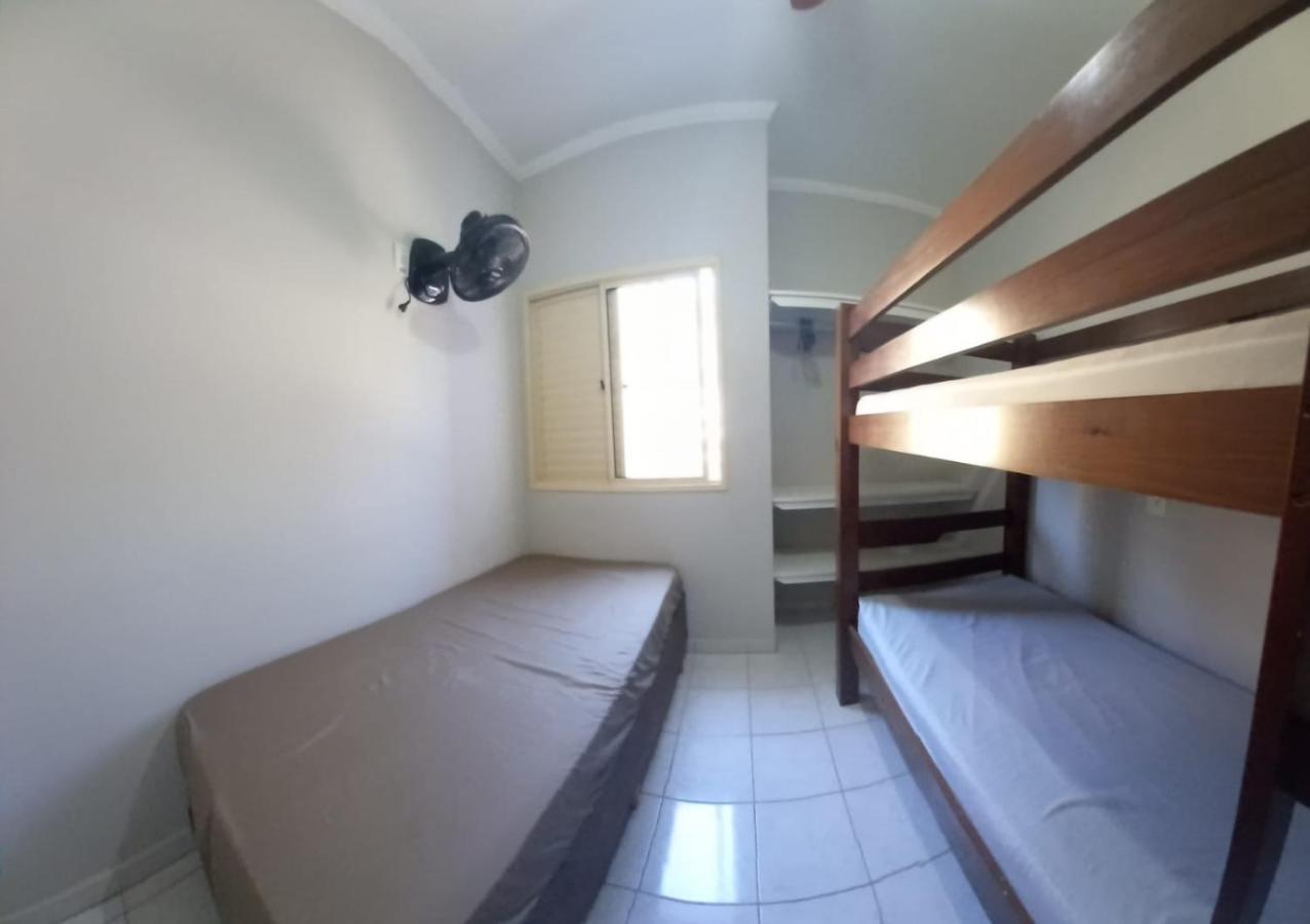 Familiar Com A 150 Metros Do Mar Em Area Nobre Da Grande Em Apartamento Ubatuba